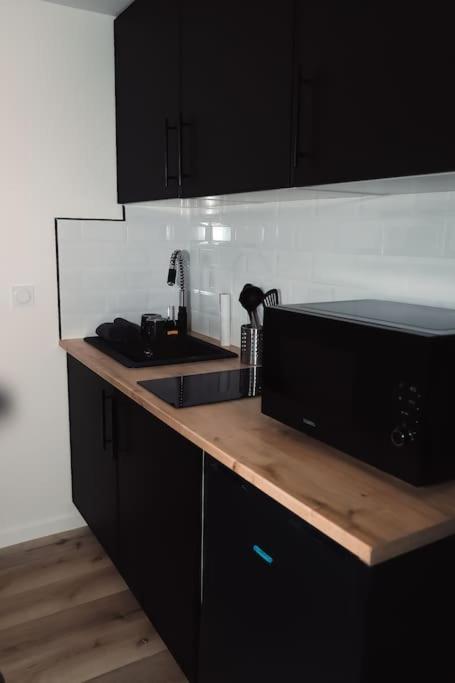Dublin - Appartement Elegant Au Coeur De Reims Esterno foto
